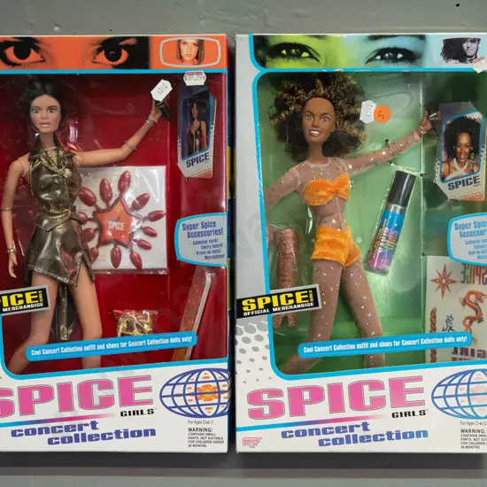 Spice Girls Concert Collection figures in original boxes with accessories - Galoob Toys - 1998 Victoria and Mel B.