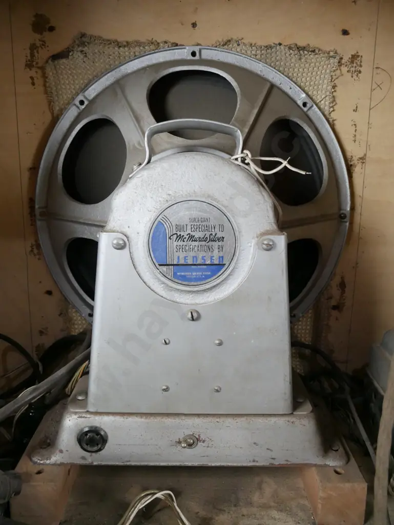 deco large console radio - Masterpiece / McMurdo Silver, Chicago, Jansen speaker, label on cabinet: Built Image 1++