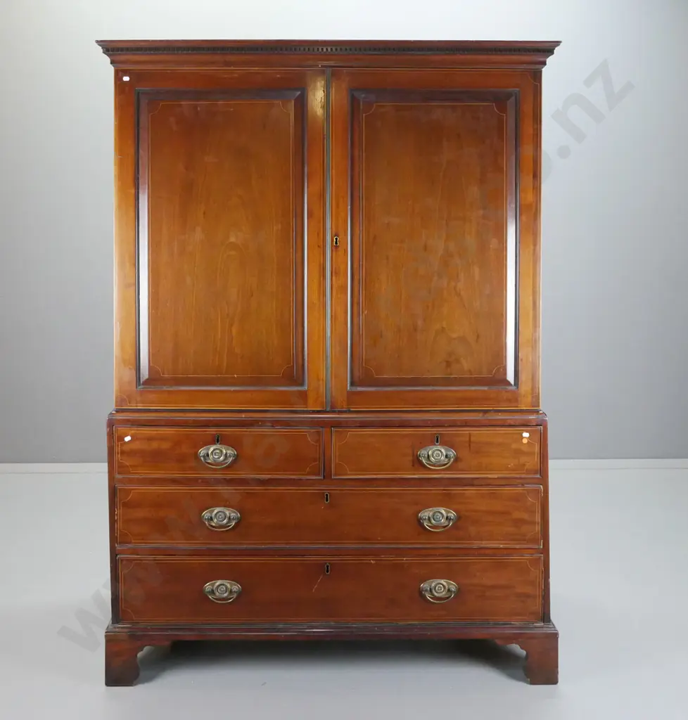 late Georgian mahogany linen press with 2 panelled doors, 3 sliding shelves, 4oak-lined drawers, on bracket feet, box- Image 1++