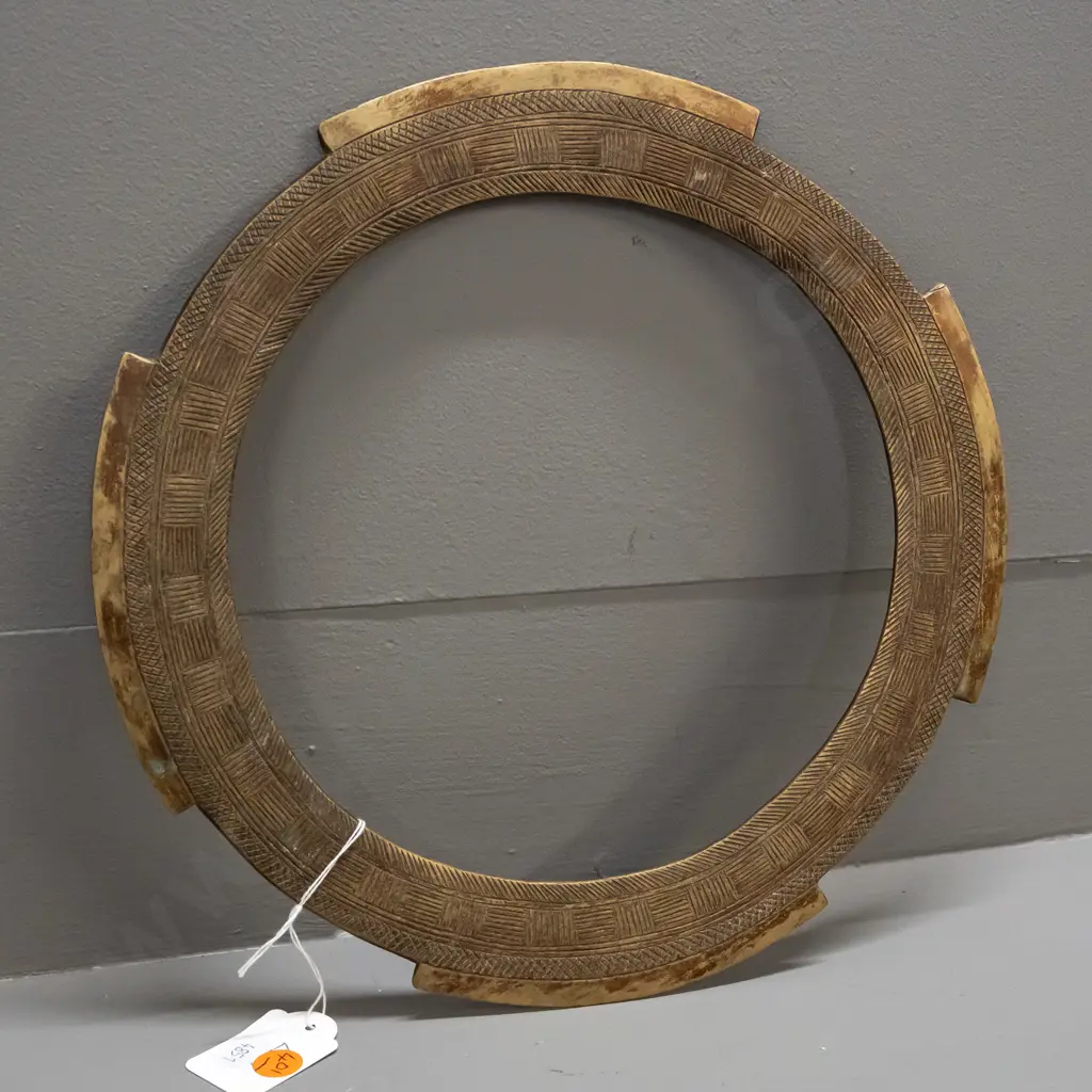 etched heavy brass Teke chief's collar, Democratic Republic of Congo - diameter 280 Image 1++