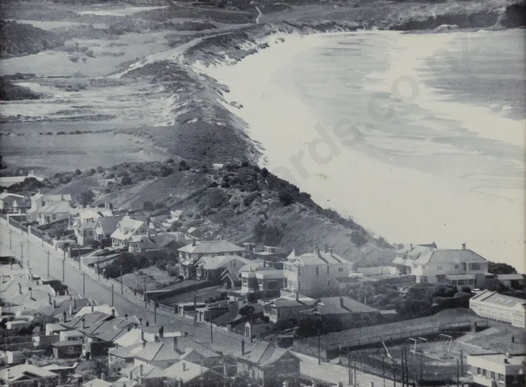 framed reproduction photo print - St Clair H145 W190 Image 1++