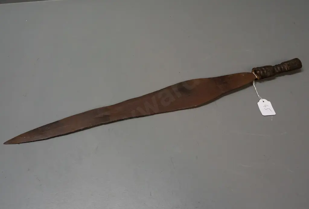 short sword, Ngombe tribe, Democratic Republic of Congo - split to wooden handle, corrosion and chipping to blade L-670 Image 1++