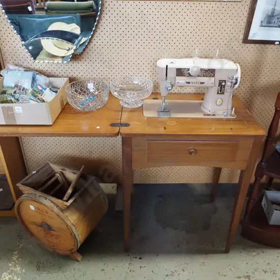 Singer sewing machine, sewing table
