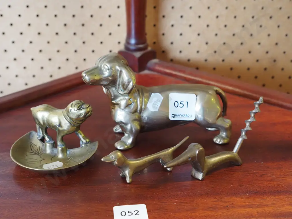 brass dogs, ashtray Image 1++