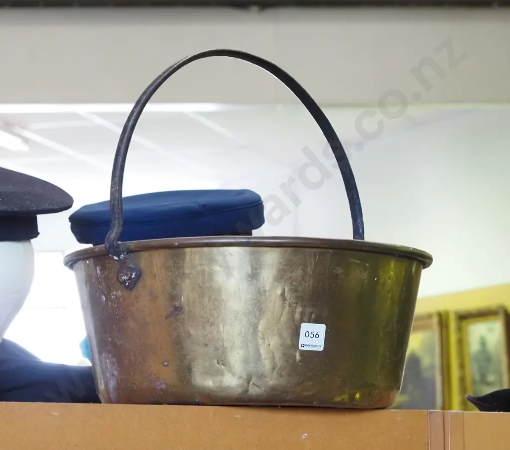 copper jam pan - significant cracking Image 1++