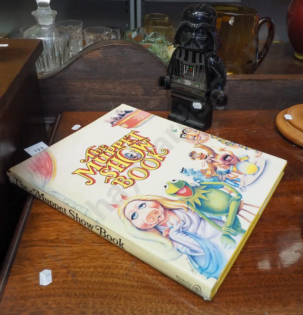 Darth Vader toy, Muppet show book Image 1++