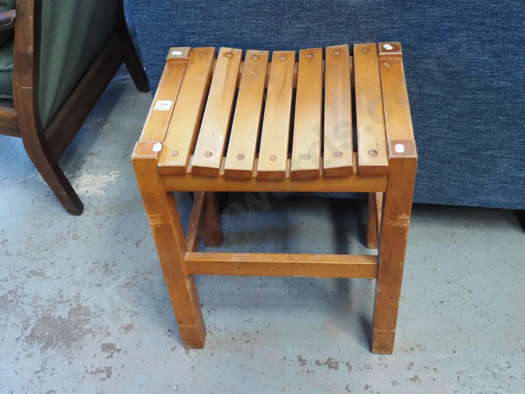 wooden stool Image 1++