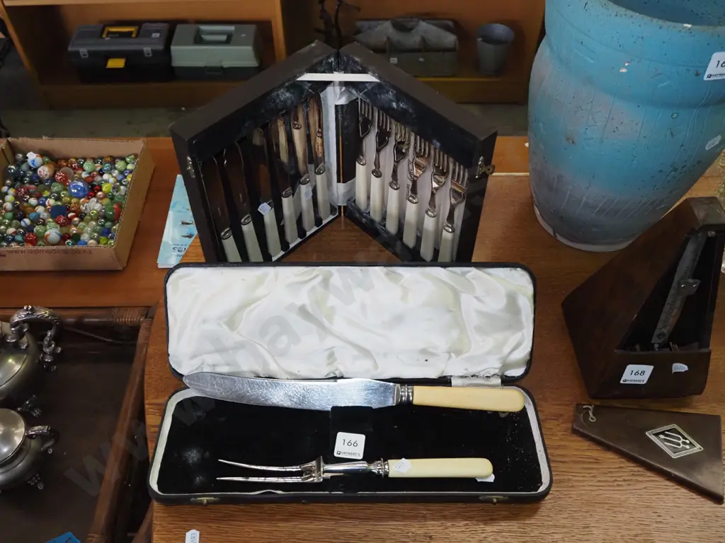 cased bone handled fish set, part bone handled carving set Image 1++