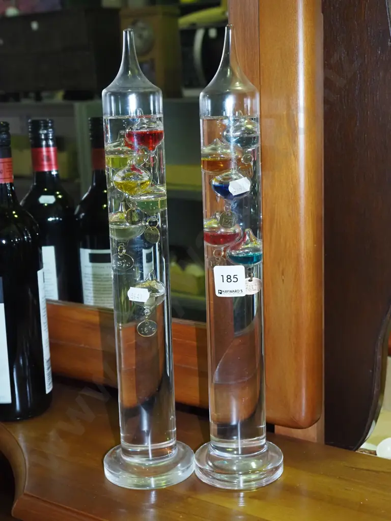 2x Galileo themometers H375 Image 1++