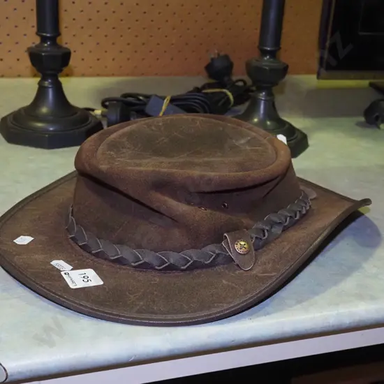 leather stockmens hat size XL