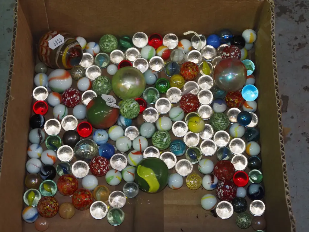box of marbles Image 1++
