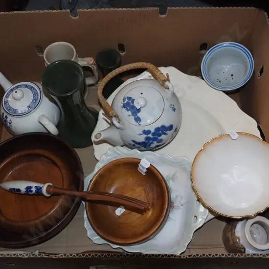 box; teapots, vase, ashet, wooden bowls etc