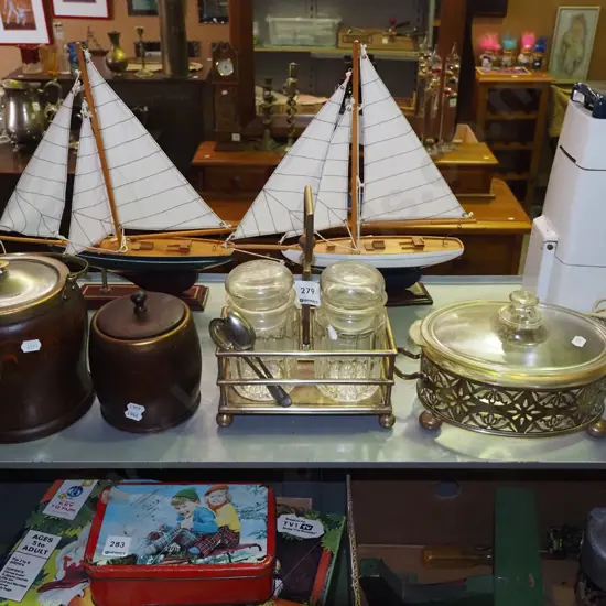 oak ice buckets, plated lidded vege, condiment set