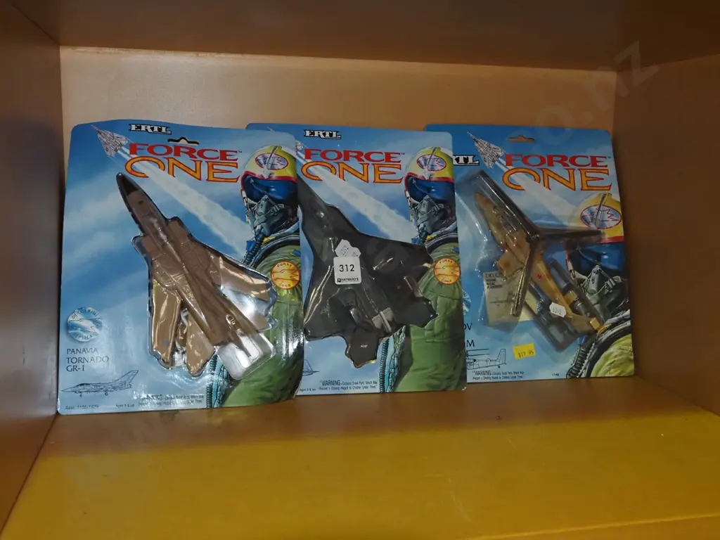 3x carded diecast military aircraft Image 1++