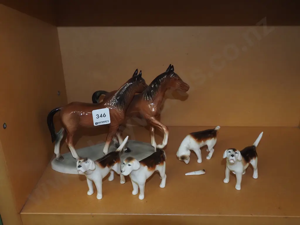 horse and dog figurines- repairs and break to dog tail Image 1++