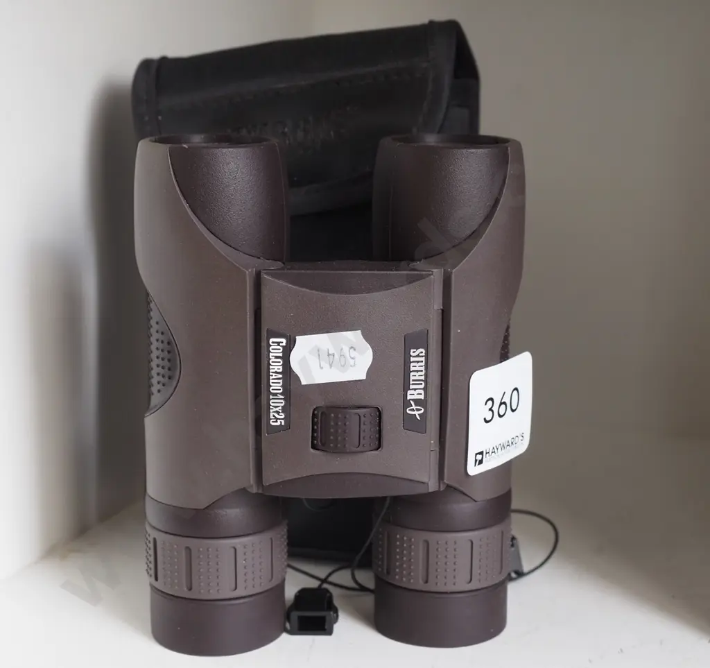 10x25 binoculars Image 1++