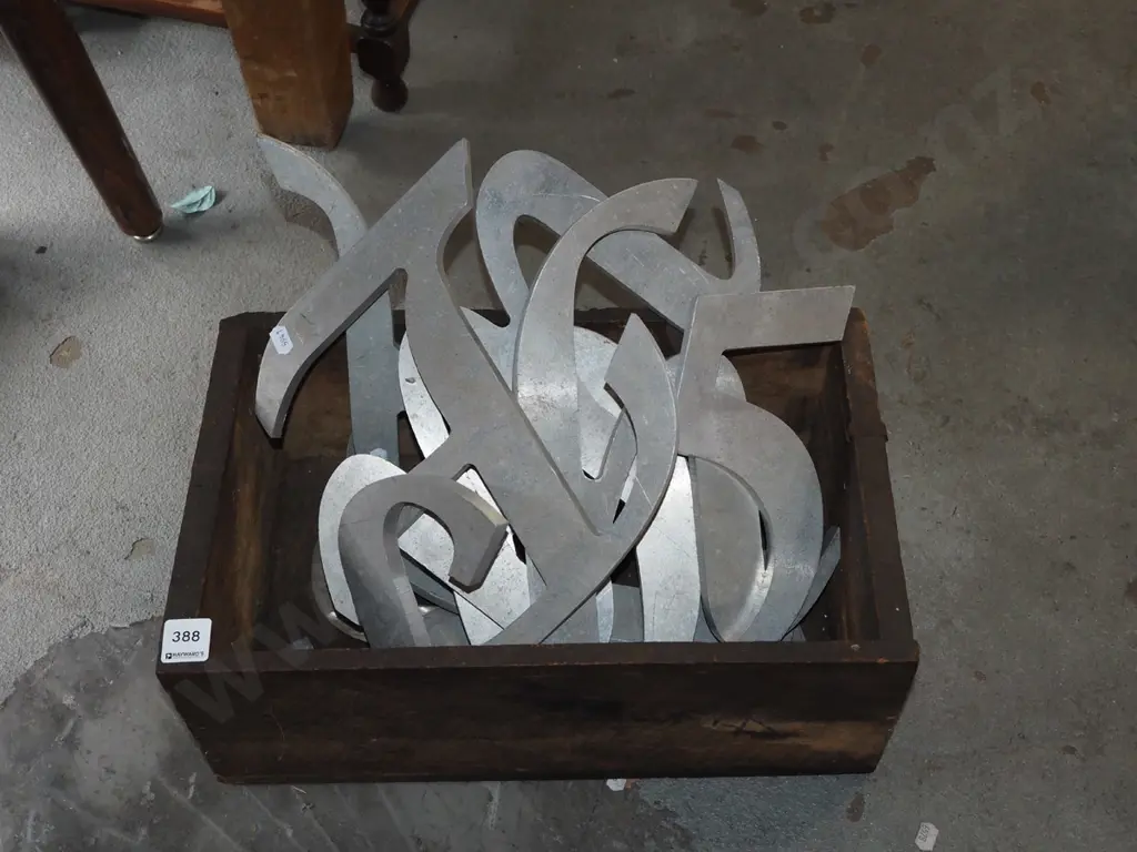 wooden box; various cut out letters and numbers Image 1++