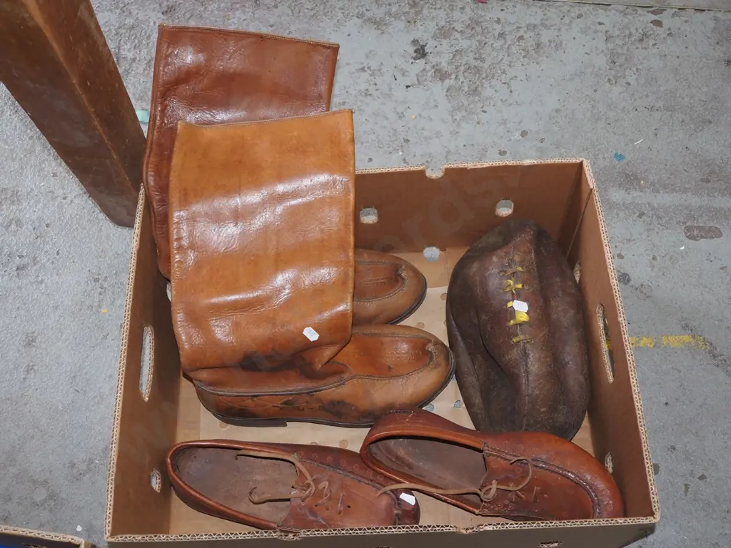 box; leather boots, shoes, old rugby ball Image 1++