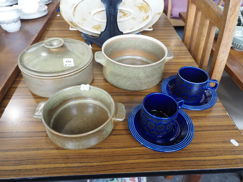 Temuka pottery lidded dishes, blue cups and saucers  Image 1++
