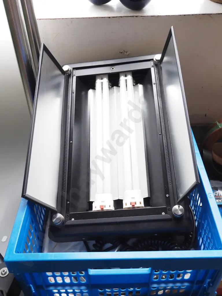 Just Normlicht compact studio light 5000 with blue crate of lights H1020 W820 D710 Image 1++