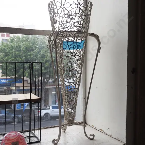 wrought metal umbrella stand H620