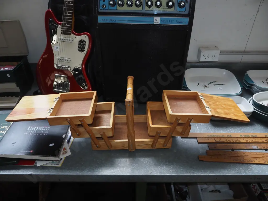 wooden sewing concertina Image 1++