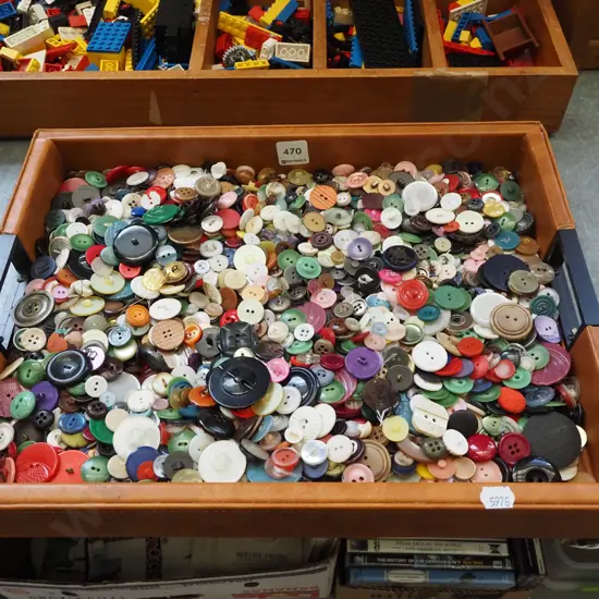 vinyl tray of buttons