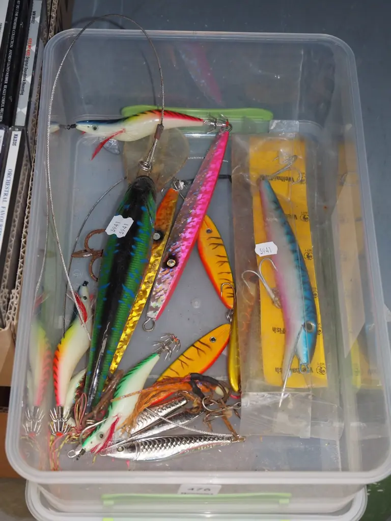 plastic container; game fishing lures Image 1++
