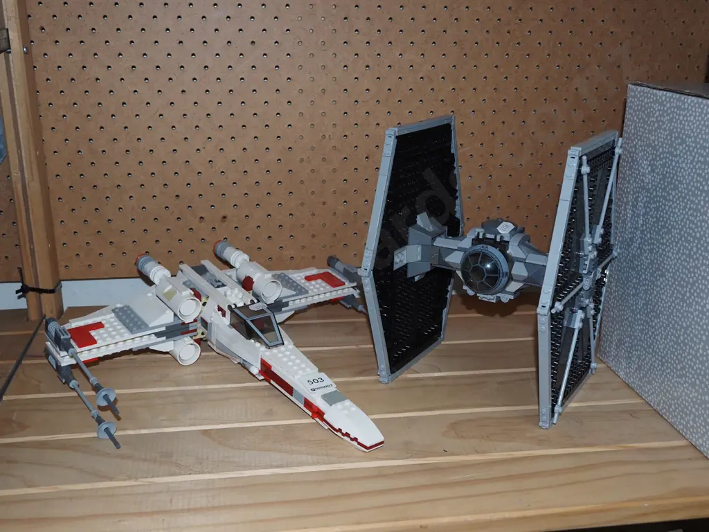 Lego toys; X wing etc Image 1++