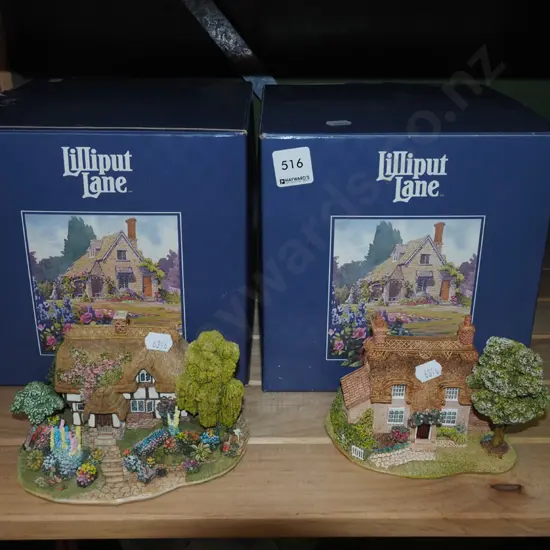 2x Lilliput Lane cottages