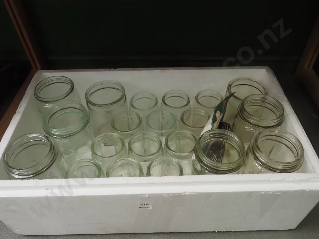 box; preserving jars Image 1++