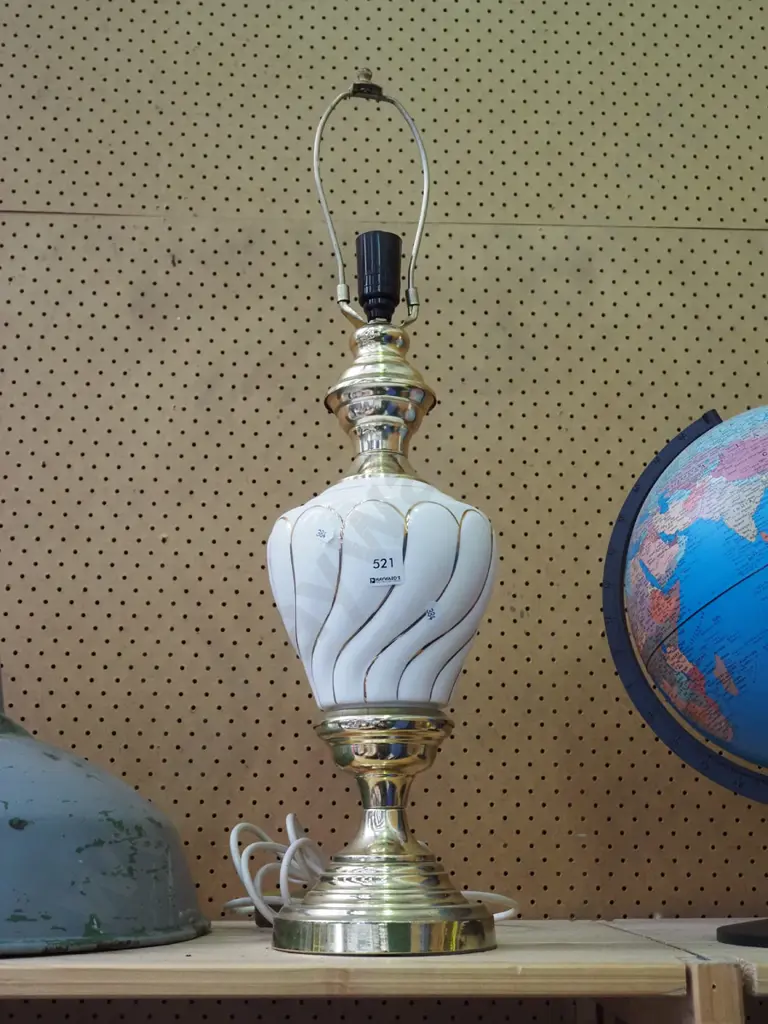 brass and ceramic table lamp base H660 Image 1++