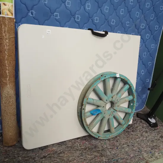 fold in half trestle table