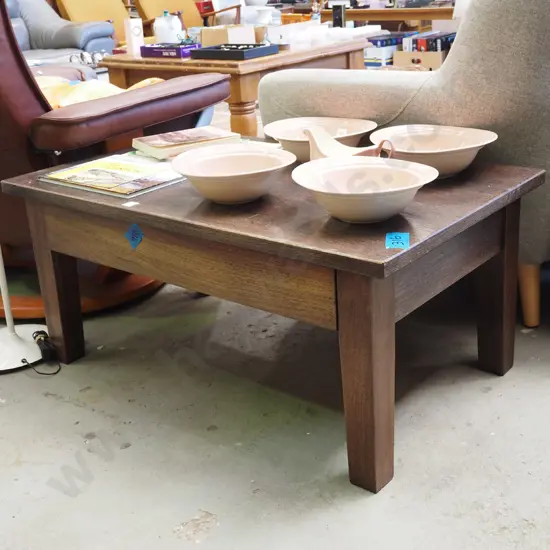 oak veneer coffee table