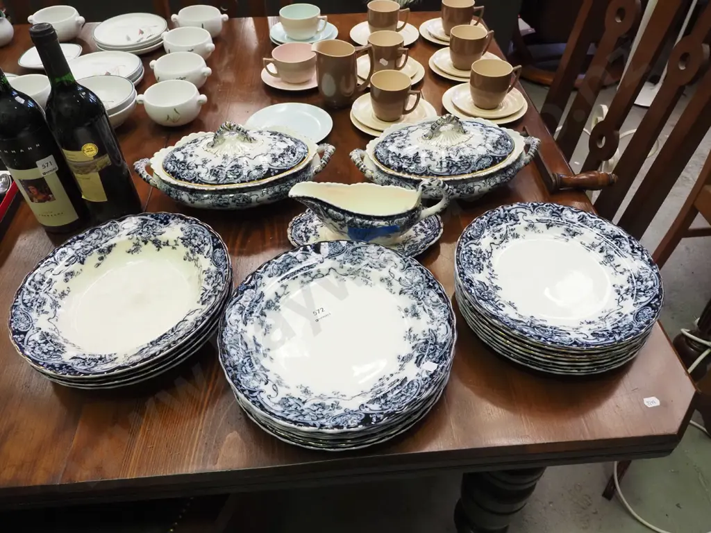 assorted vintage blue and white dinner items; veges, bowls, gravy boat Image 1++