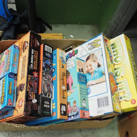 box; puzzles, board games