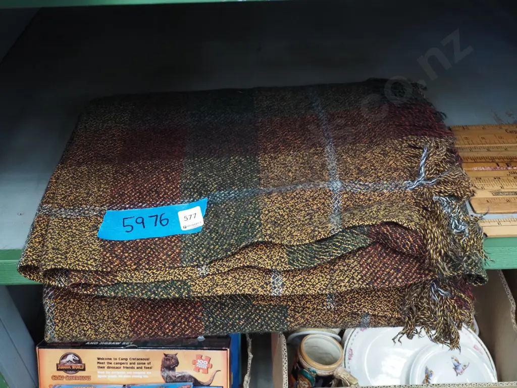 woollen blanket Image 1++