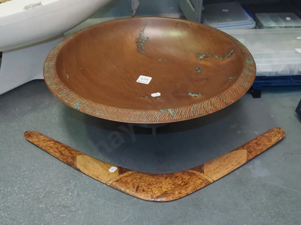 bowl, boomerang Image 1++