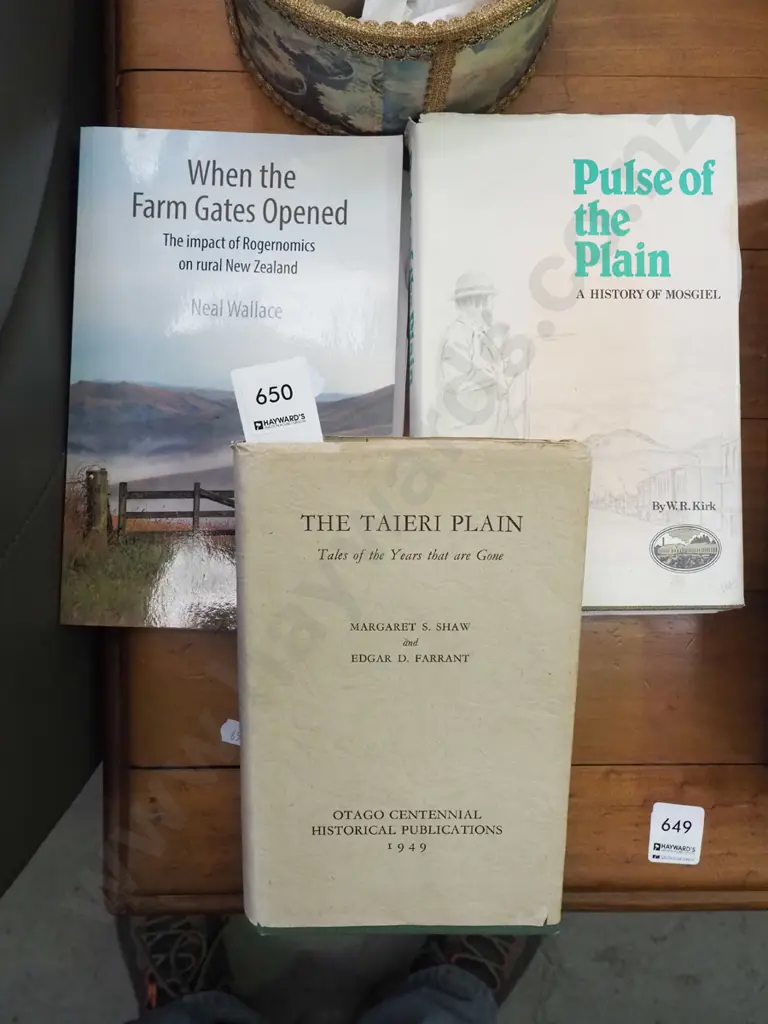 3x local history books Image 1++