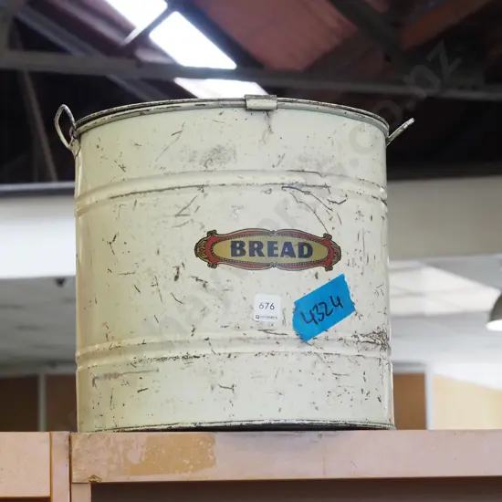 vintage lidded bread pail/bin H320
