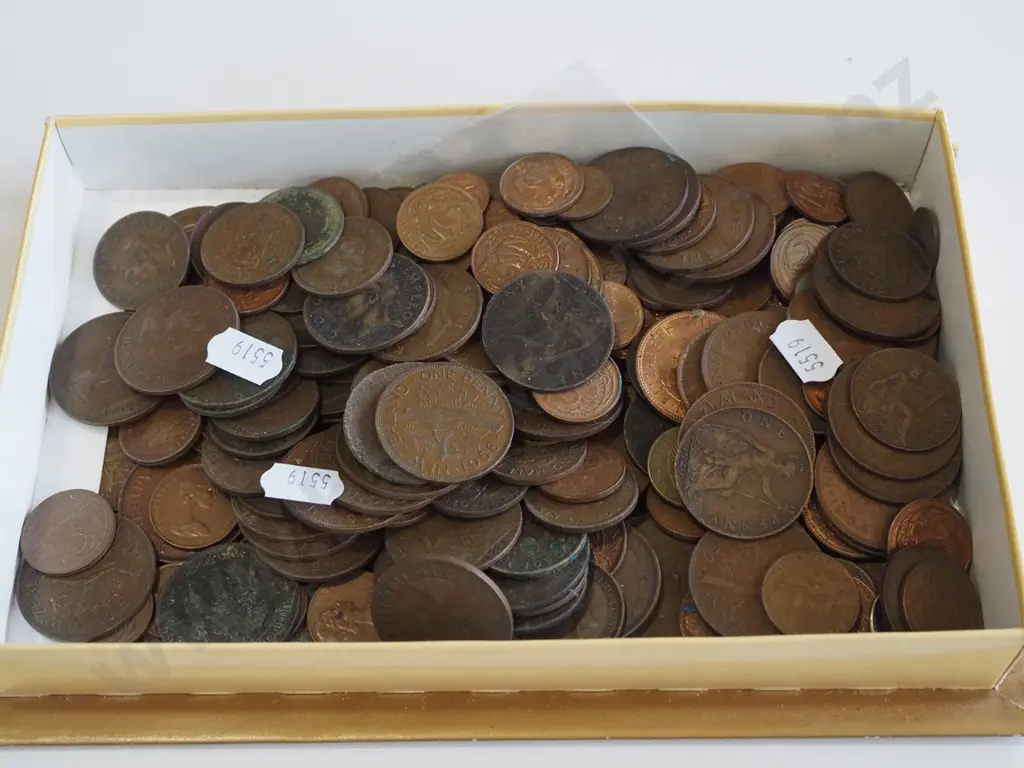 tray of coins Image 1++