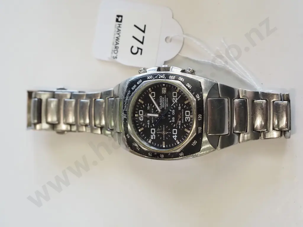 Casio mens wristwatch Image 1++