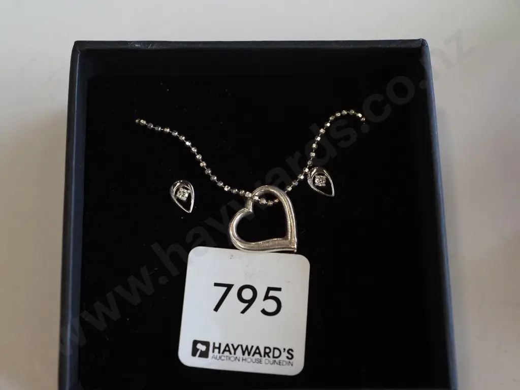 sterling silver heart necklace & earring set Image 1++