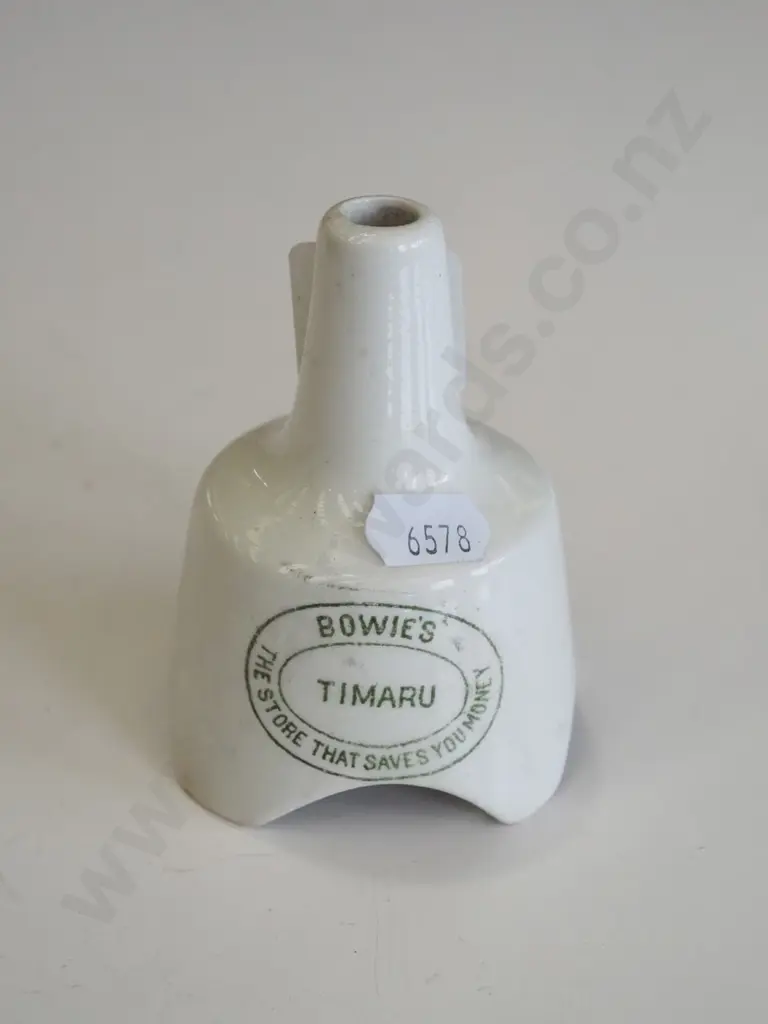 Bowies of Timaru pie funnel  Image 1++