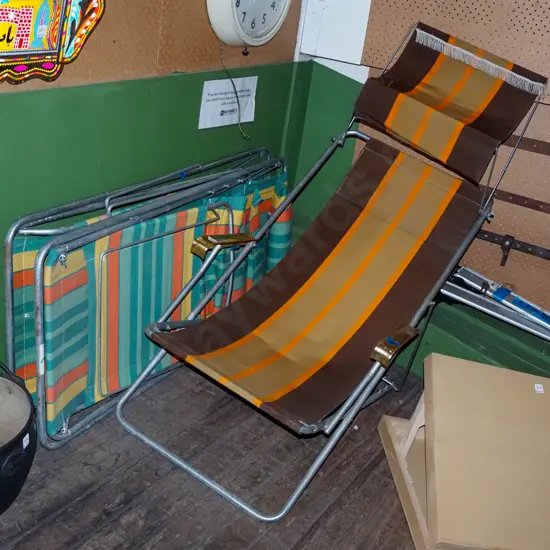 3x retro canvas sun loungers