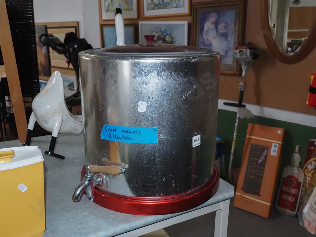 Agee preserver - cord needds attention Image 1++