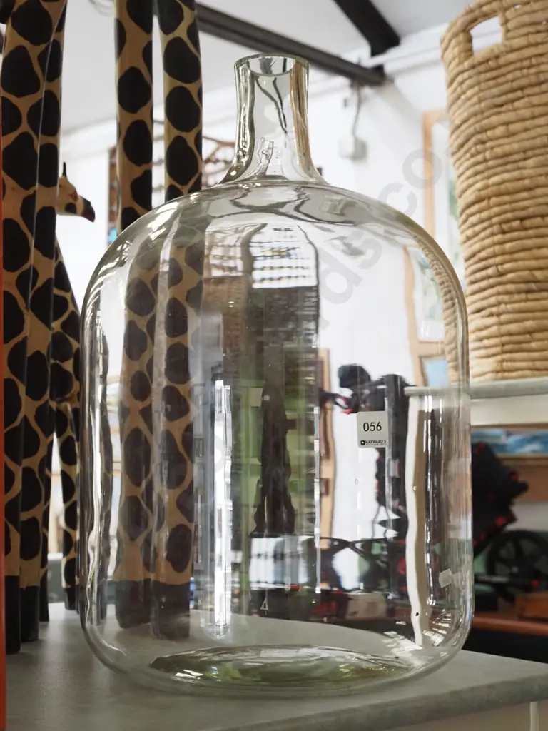 large bottle vase H500 Image 1++