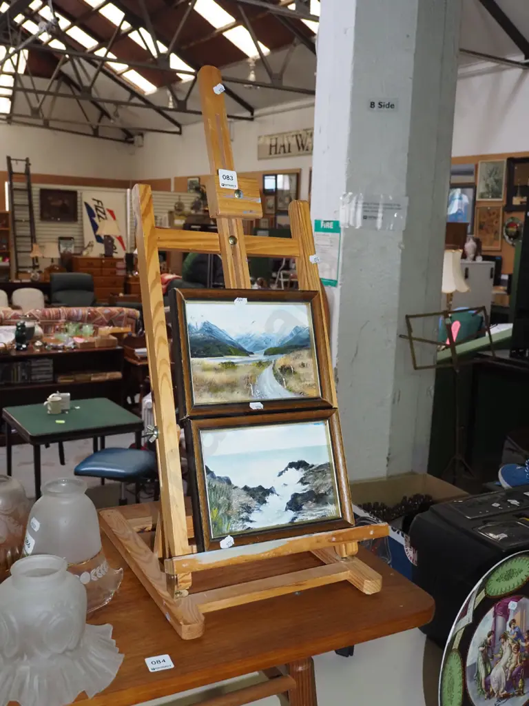 2x small landscape oils, easel Image 1++