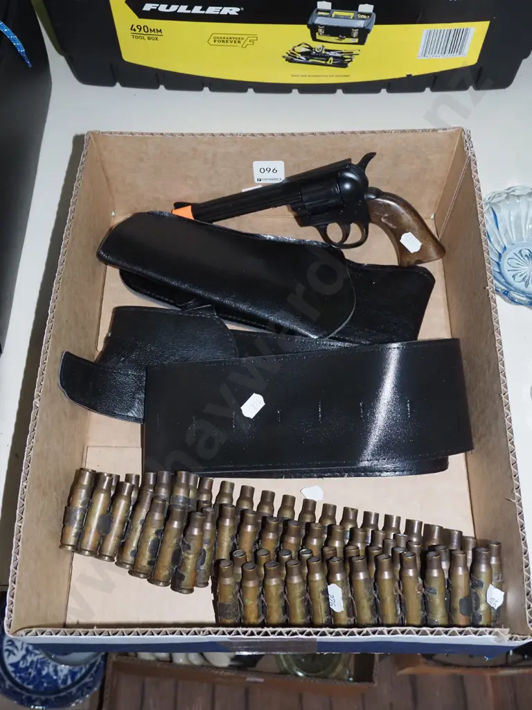toy gun, holster, belt of shell casings Image 1++