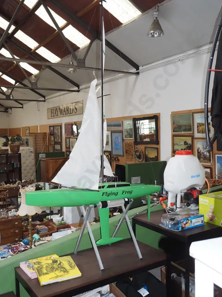 large green pond yacht - Flying Frog L1270 H2200 (limited courier options) Image 1++